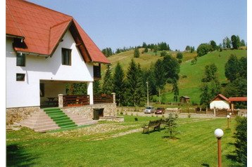 Rumunija Privát Mănăstirea Humorului, Eksterijer